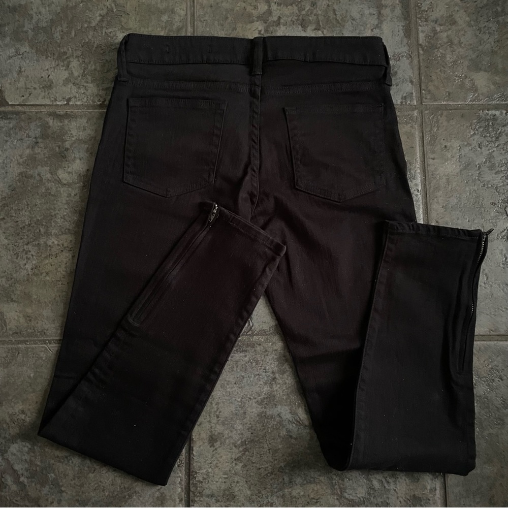 Uniqlo Women’s Black Jeans . Size 26 inch . New . Stylish - Picture 1 of 5